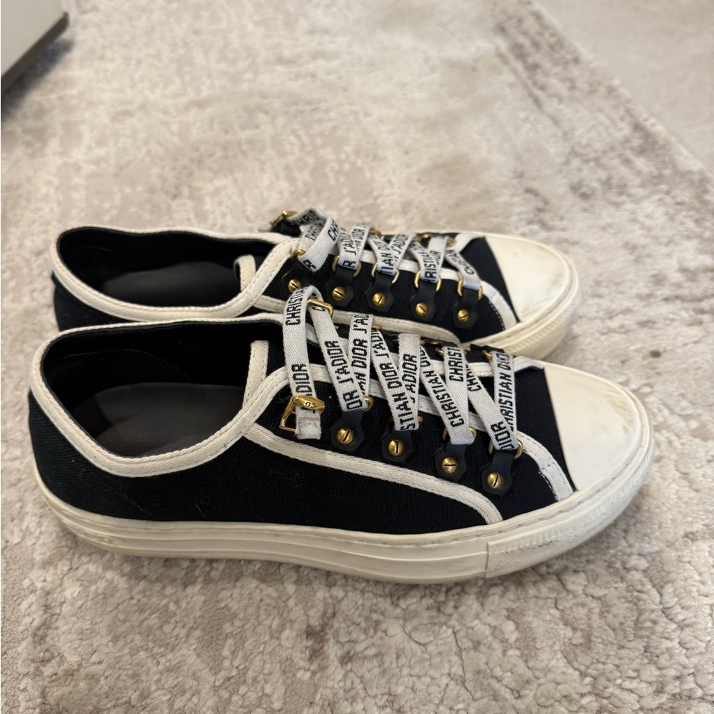 Dior Walk'n'Dior Sneaker - Picture 4 of 10